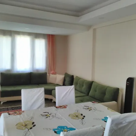 Appartement Gundogan 2+1 Full Esyali Gunluk Kiralik *